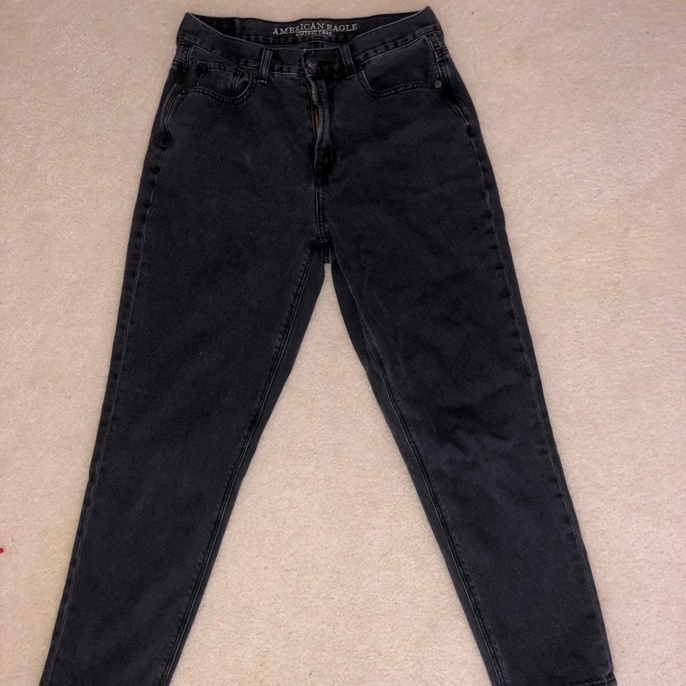 American eagle mom jeans